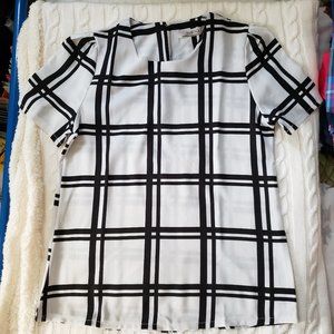 Square Pattern Blouse